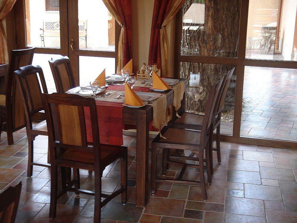 Platan Garden Rooms & Restaurant Hajduszoboszlo Exterior photo
